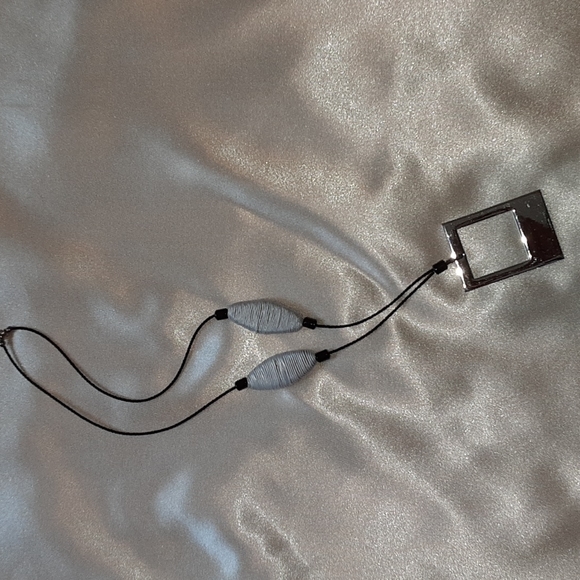 S. STEEL Necklace of silver cream and black - Picture 1 of 4